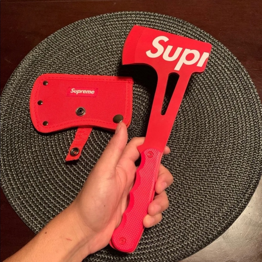 Supreme SOG Hand Axe